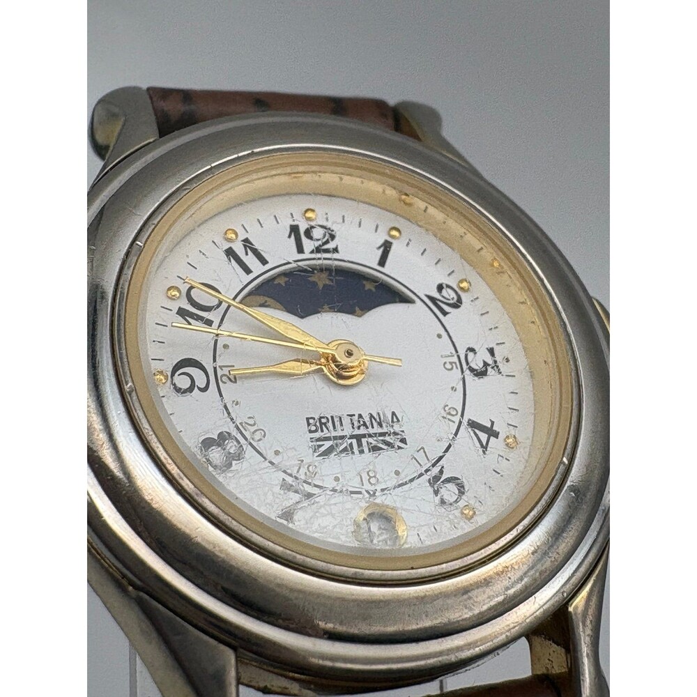 Vintage Brittania Moon Phase Watch | V121 movement | New Battery 28mm case - Picture 1 of 7